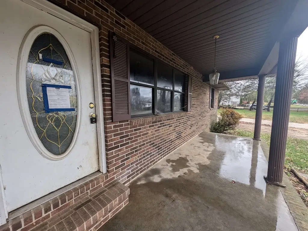 6674 Putnam Street Baxter TN 38544