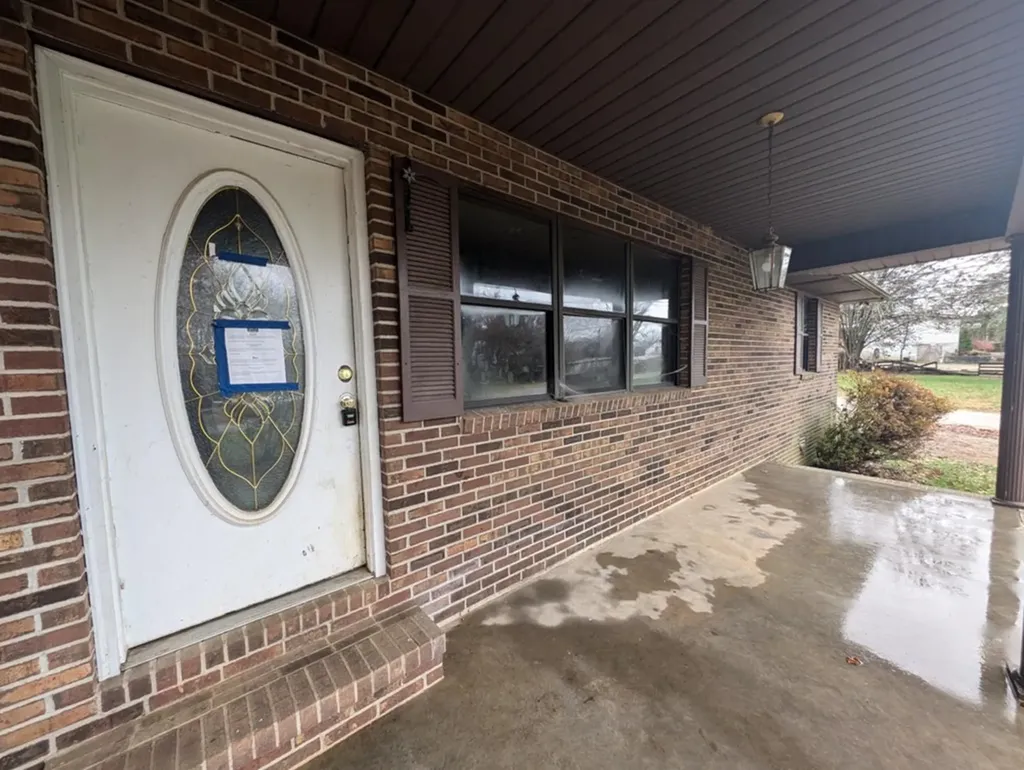 6674 Putnam Street Baxter TN 38544