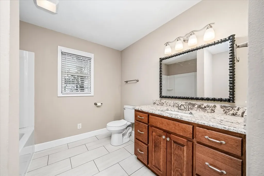 305 N Holly Street Monterey TN 38574