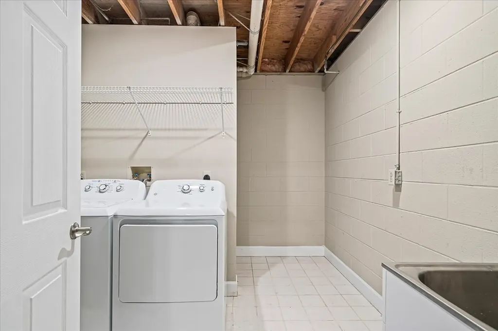 305 N Holly Street Monterey TN 38574