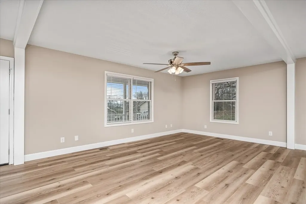 305 N Holly Street Monterey TN 38574