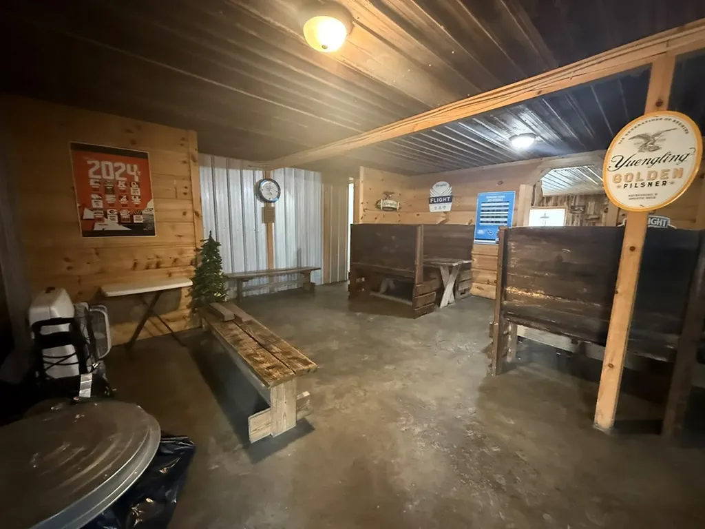2705 Livingston Highway Monroe TN 38573