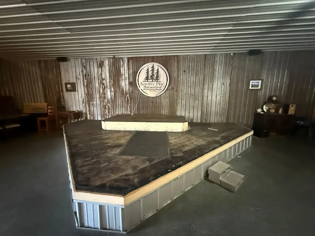 2705 Livingston Highway Monroe TN 38573