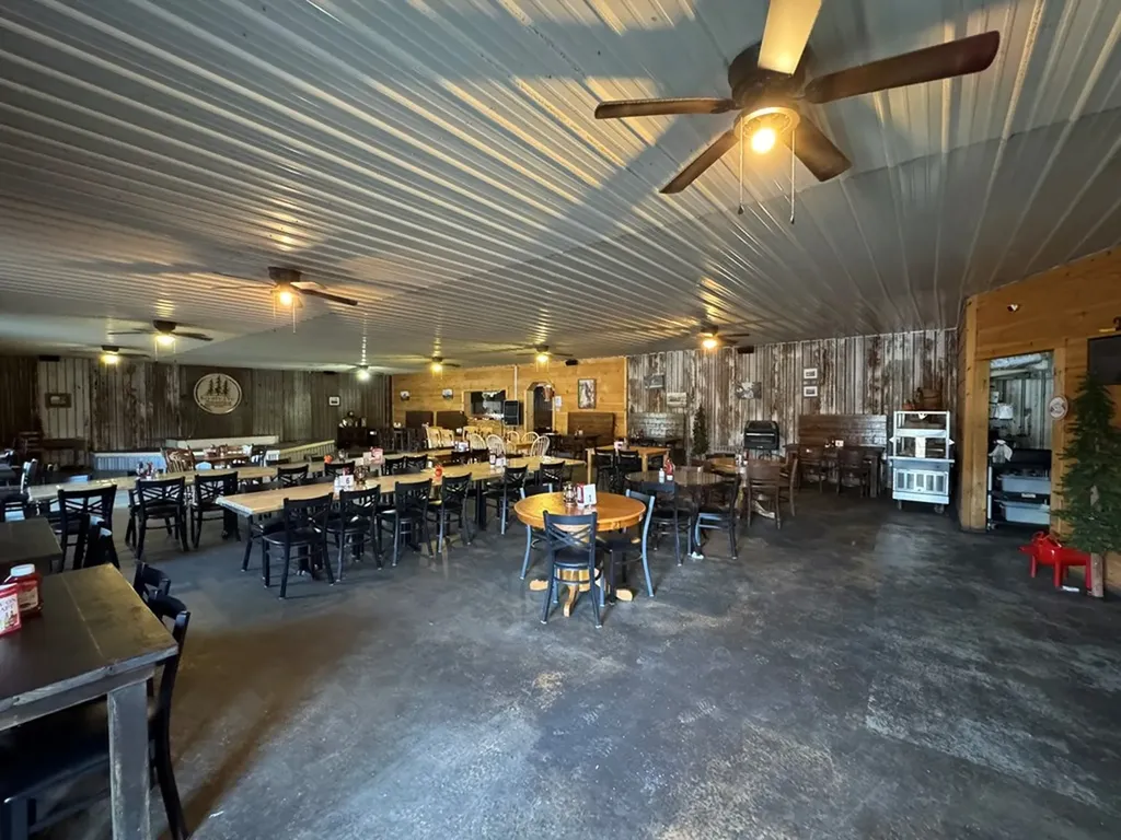2705 Livingston Highway Monroe TN 38573