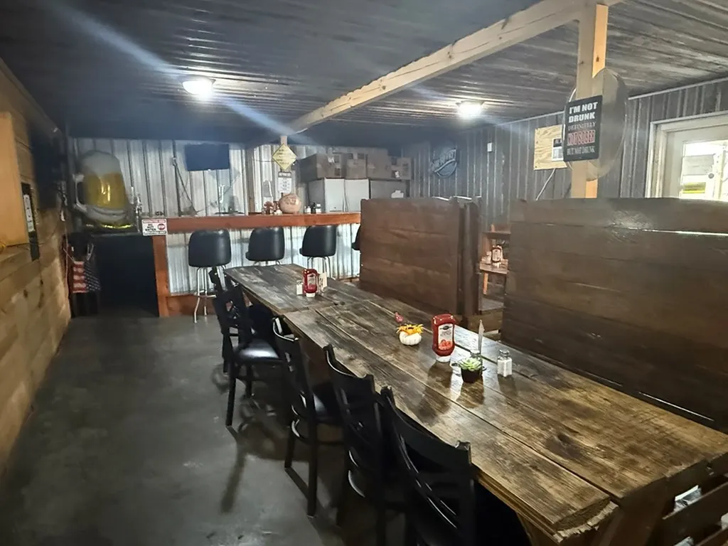 2705 Livingston Highway Monroe TN 38573