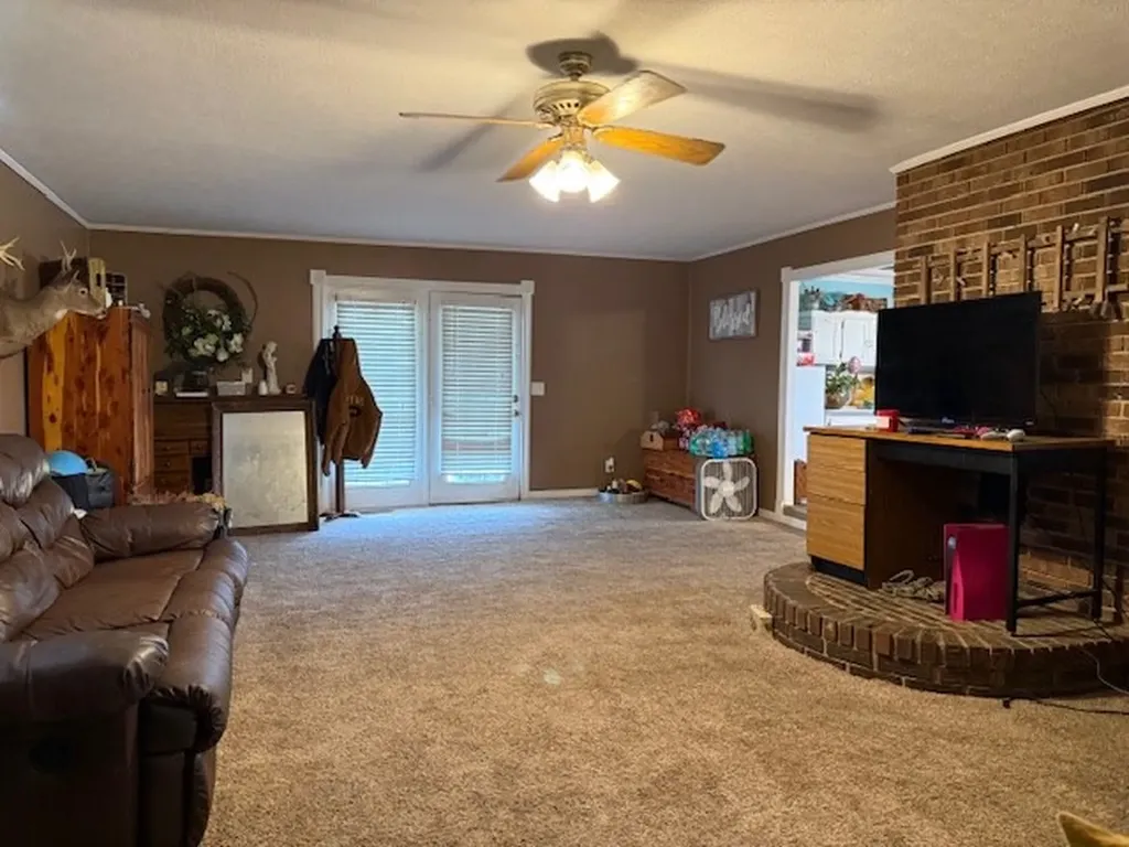 208 Grace Avenue Baxter TN 38544