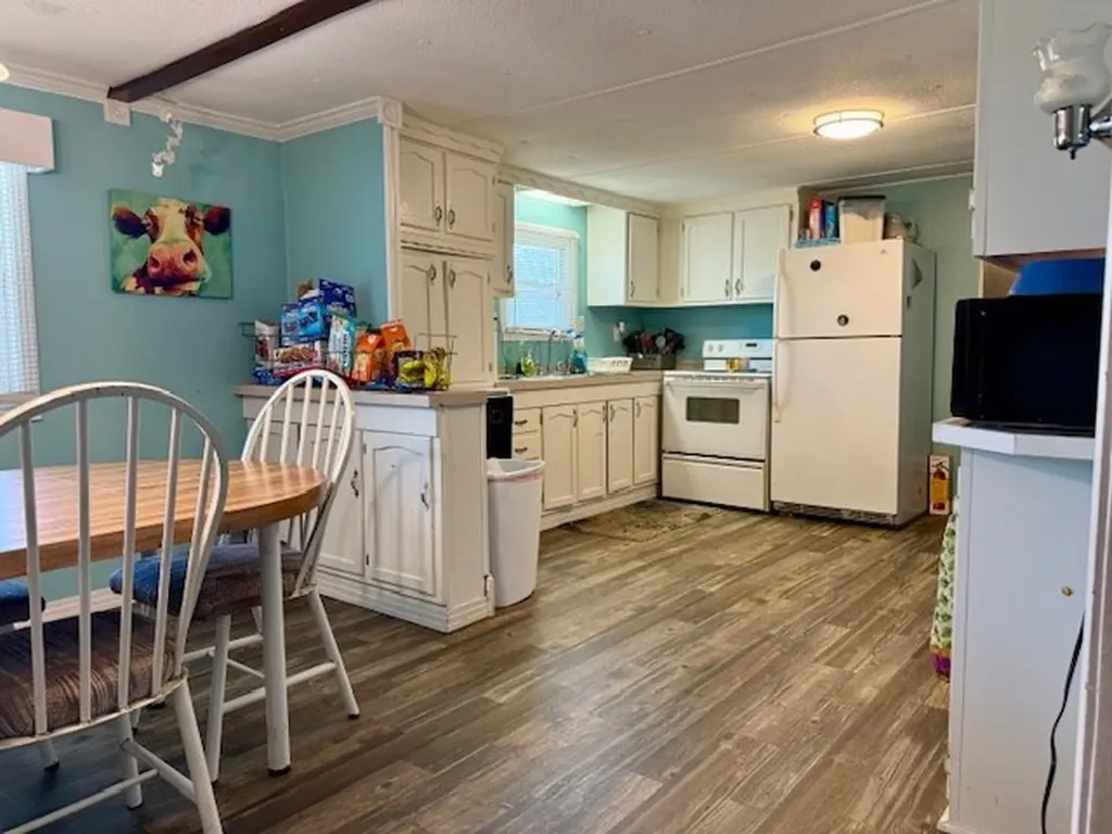 208 Grace Avenue Baxter TN 38544