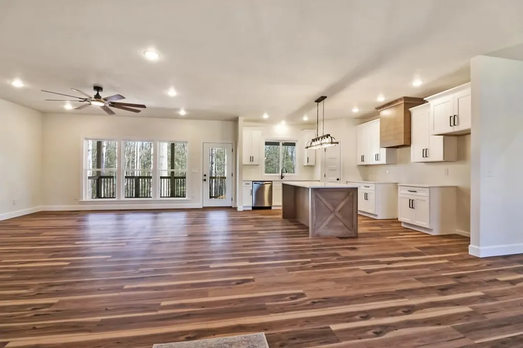 199 Creekview Court Jamestown TN 38556