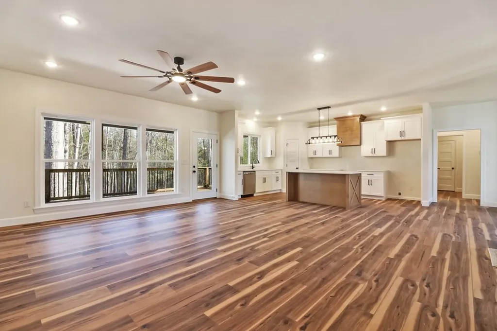 199 Creekview Court Jamestown TN 38556