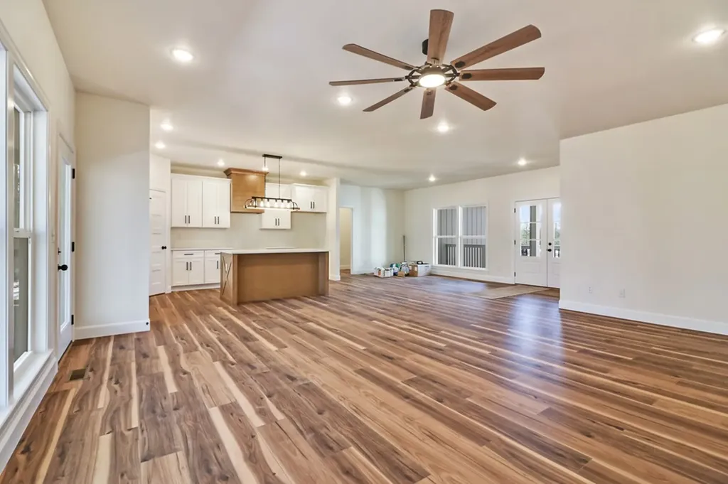 199 Creekview Court Jamestown TN 38556