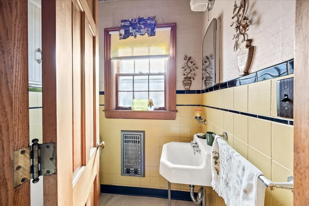 205 N Murray Street Gainesboro TN 38562