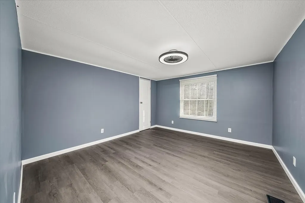 7038 Talahatchie Drive Crossville TN 38572