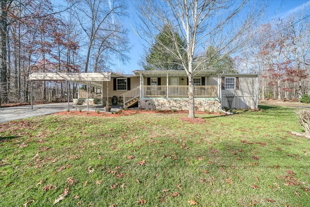 7038 Talahatchie Drive Crossville TN 38572