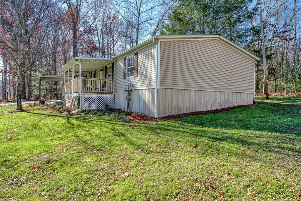 7038 Talahatchie Drive Crossville TN 38572