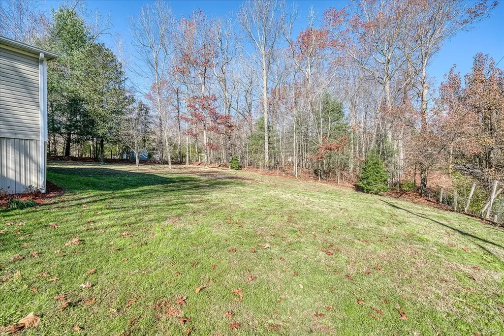 7038 Talahatchie Drive Crossville TN 38572