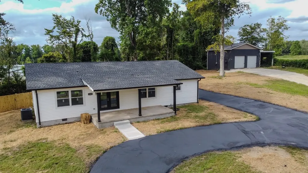 1569 Walter Lane Cookeville TN 38506