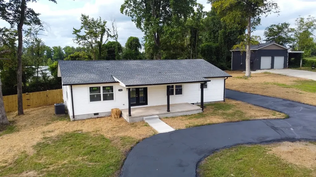 1569 Walter Lane Cookeville TN 38506