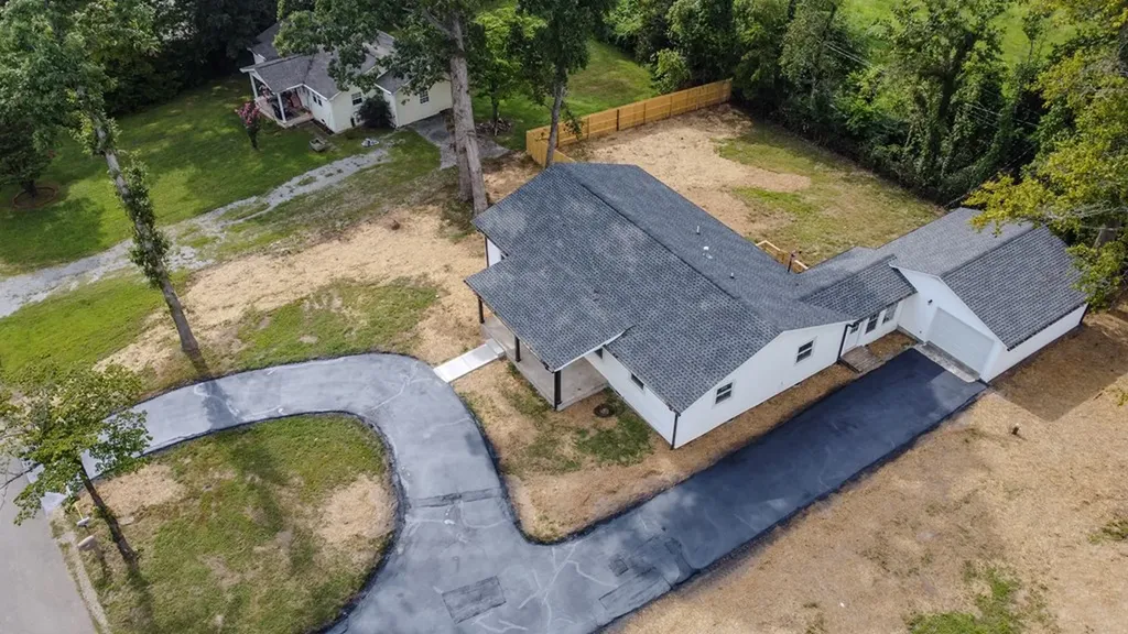 1569 Walter Lane Cookeville TN 38506