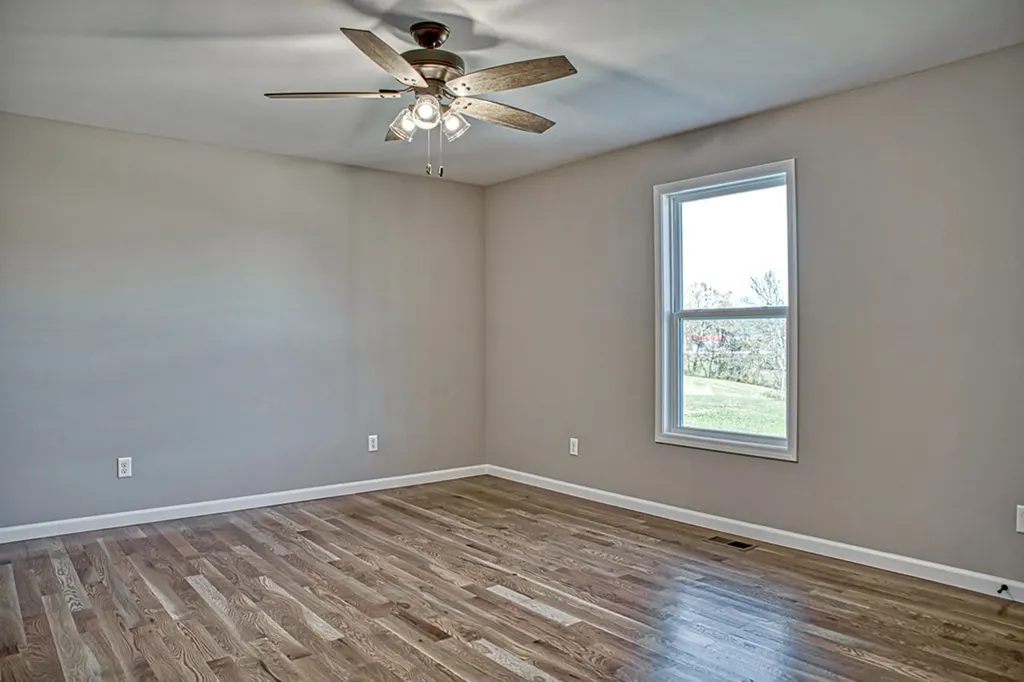 1049 West Cemetery Road Cookeville TN 38506