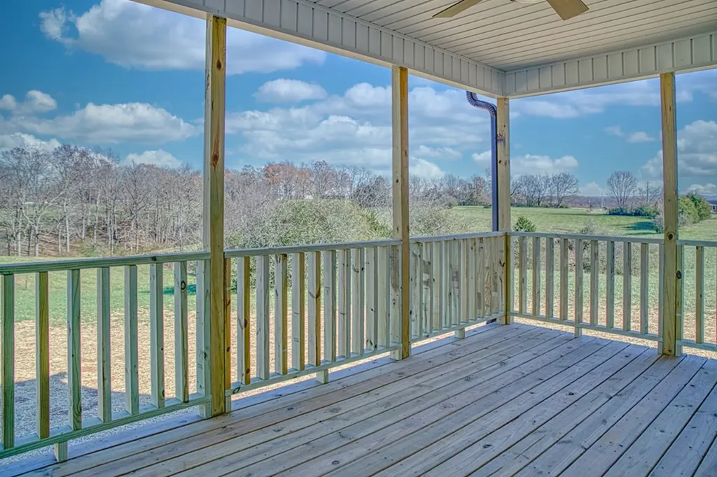 1049 West Cemetery Road Cookeville TN 38506