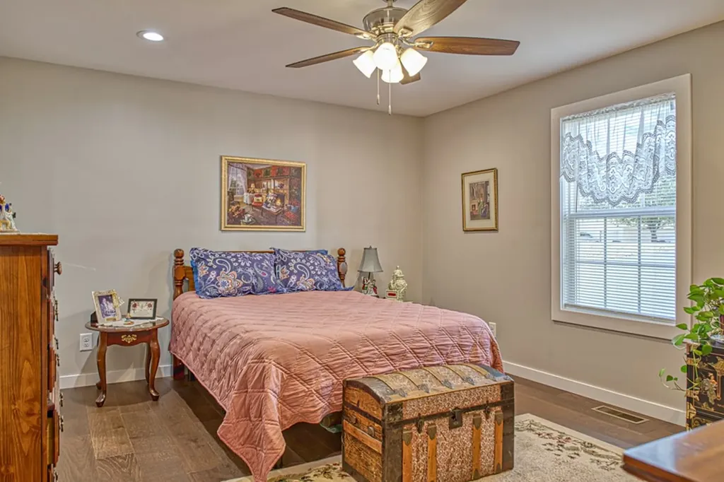 566 Charles Golden Road Sparta TN 38583