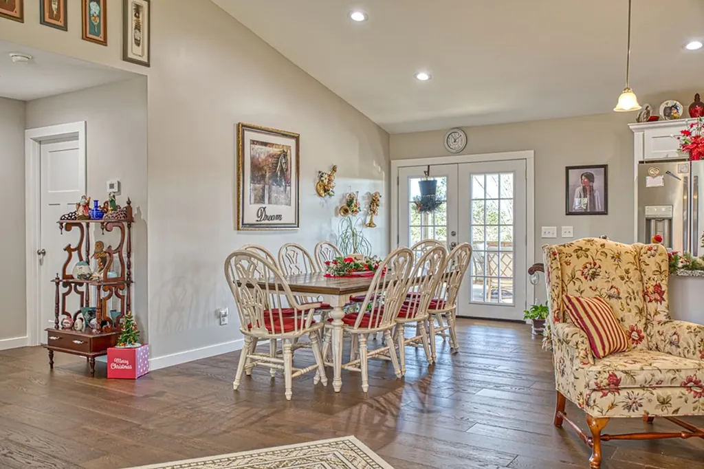 566 Charles Golden Road Sparta TN 38583