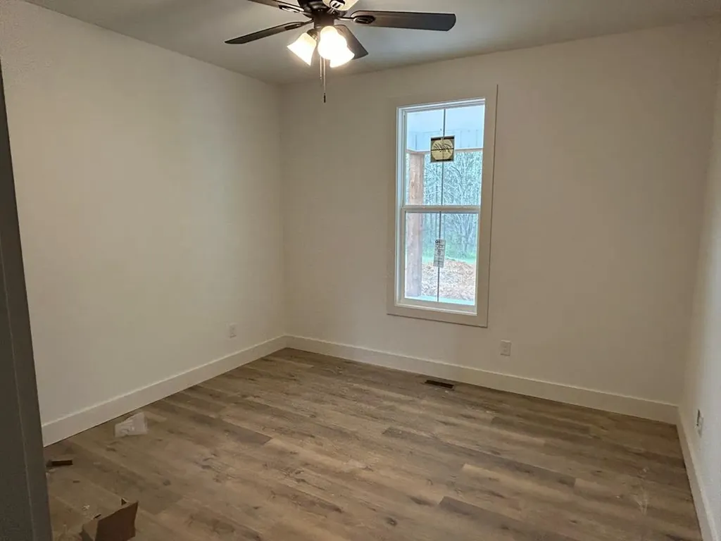 402 Peach Lane Jamestown TN 38556