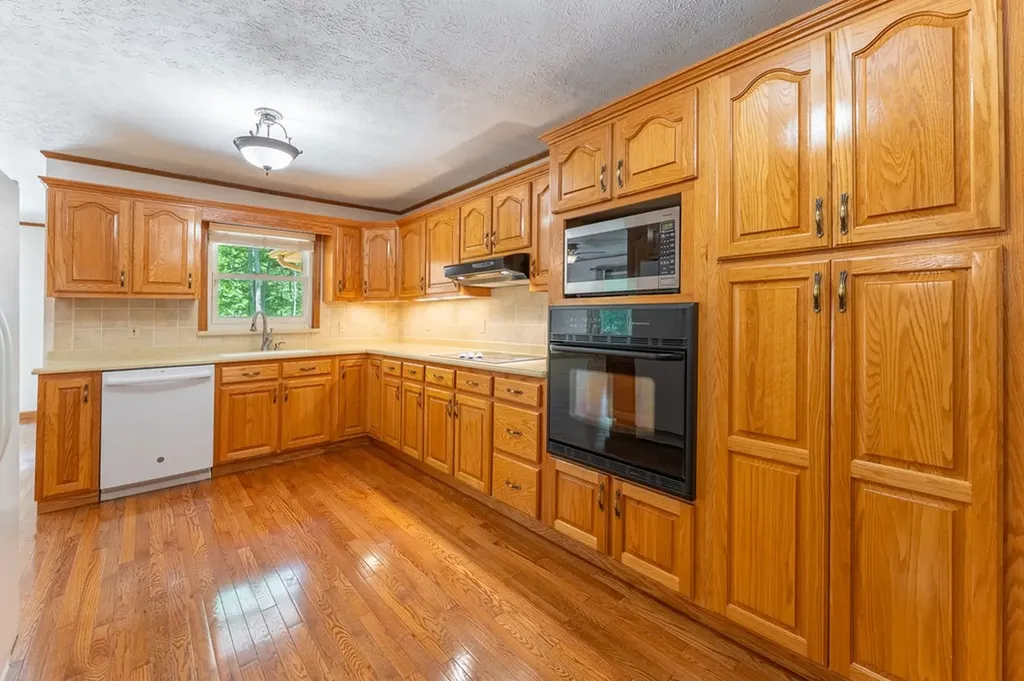 1121 Circle Drive Jamestown TN 38556