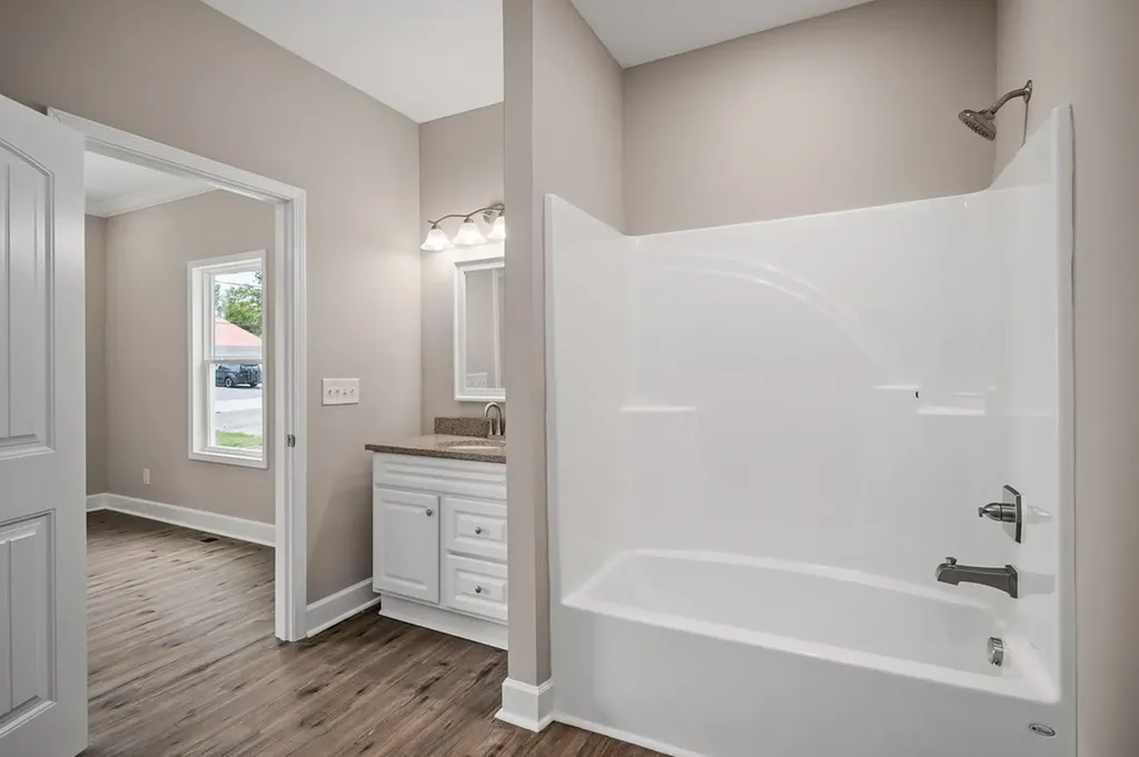 104 E Bryant Street Smithville TN 37166