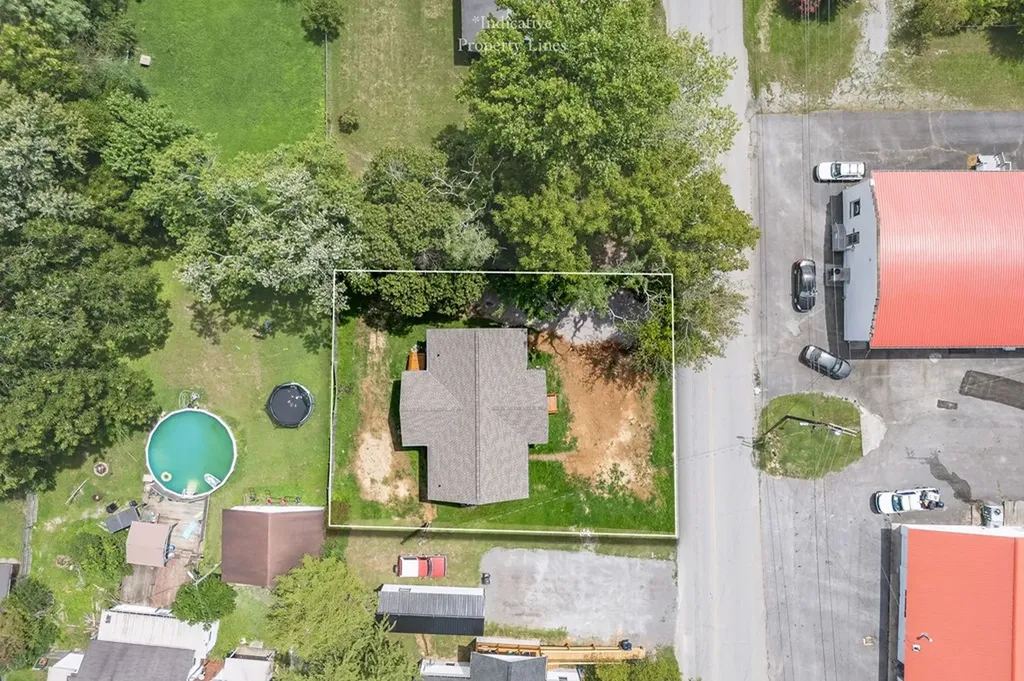 104 E Bryant Street Smithville TN 37166