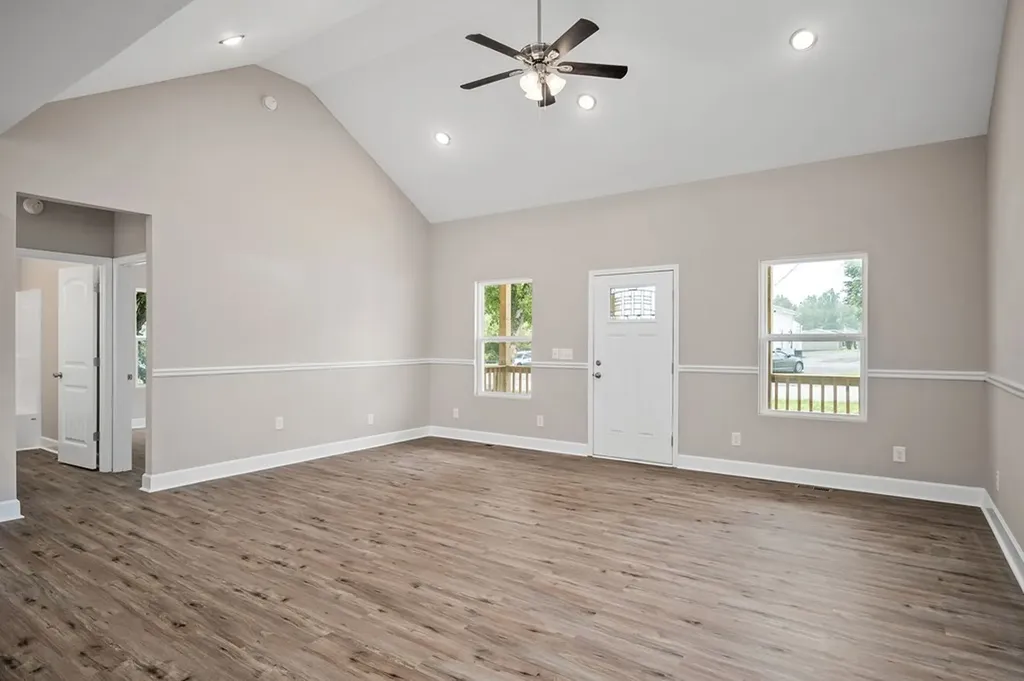 104 E Bryant Street Smithville TN 37166