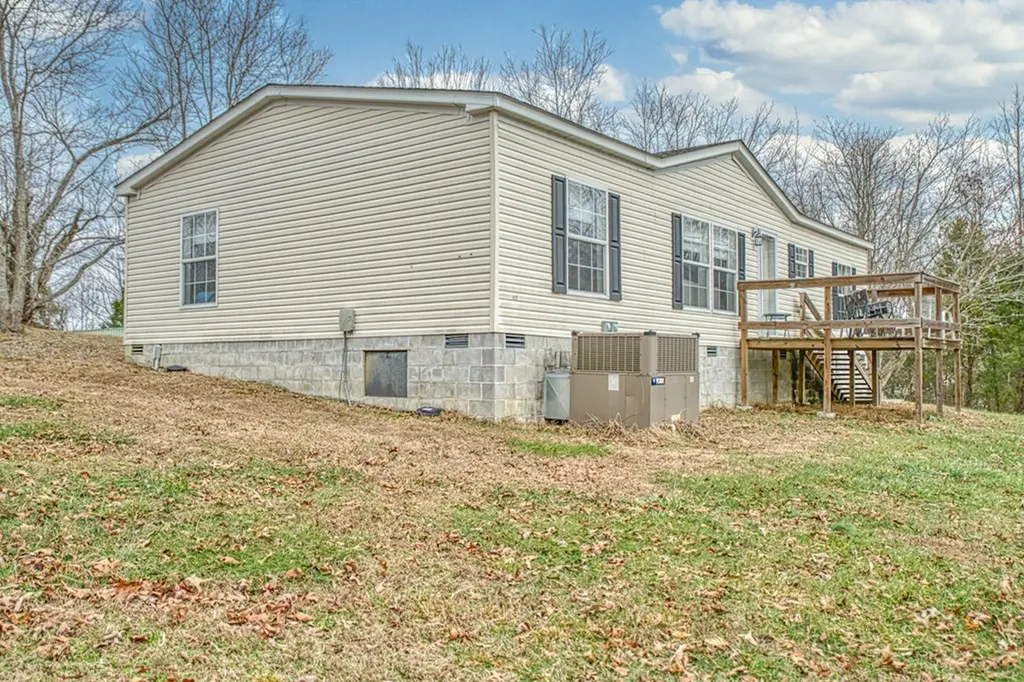 113 Martin Lane Monroe TN 38573