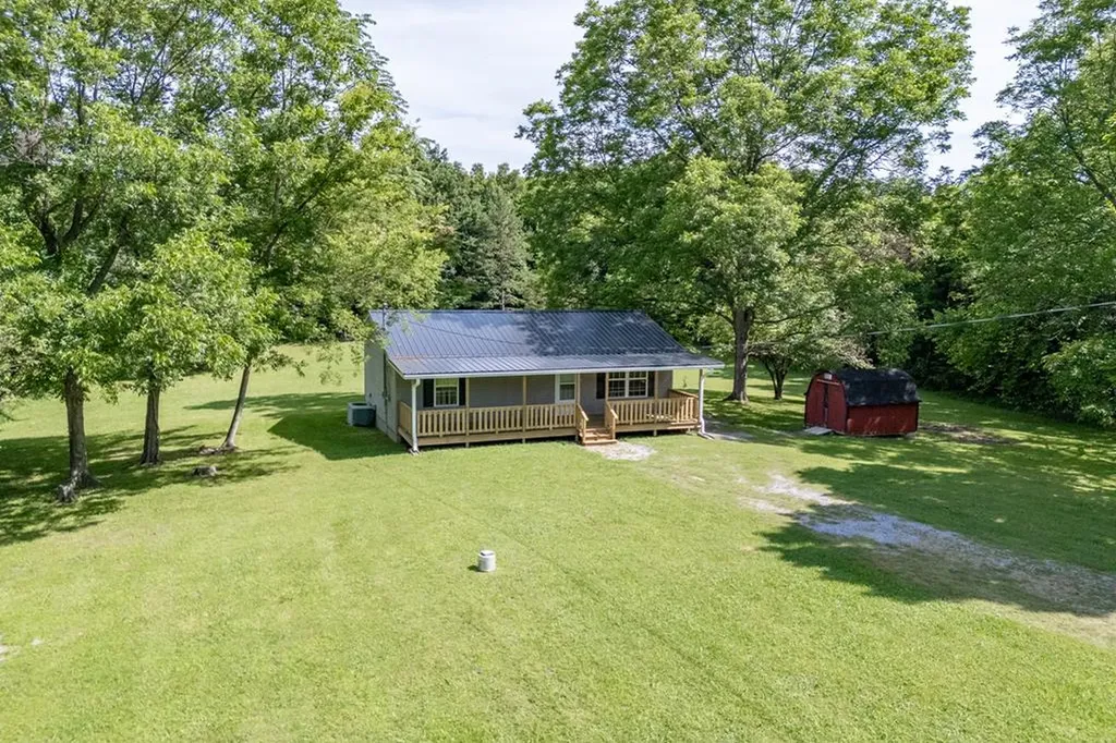 801 Stony Point Mountain Road Doyle TN 38559