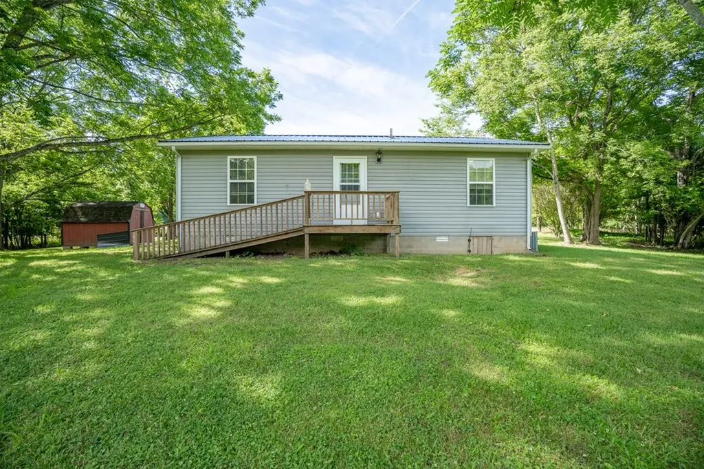 801 Stony Point Mountain Road Doyle TN 38559