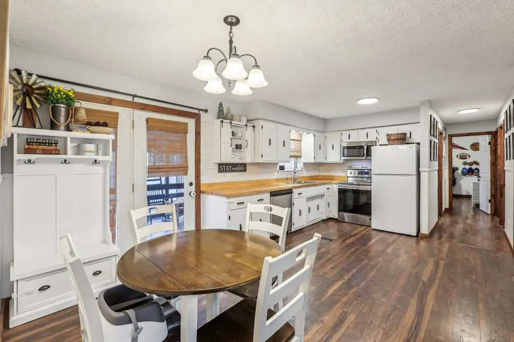 1776 Poss Road Smithville TN 37166