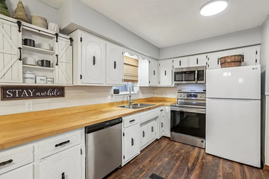 1776 Poss Road Smithville TN 37166