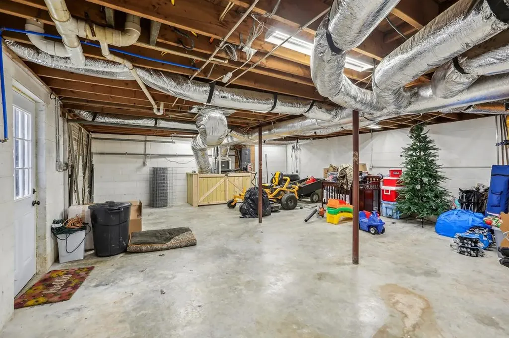 1776 Poss Road Smithville TN 37166