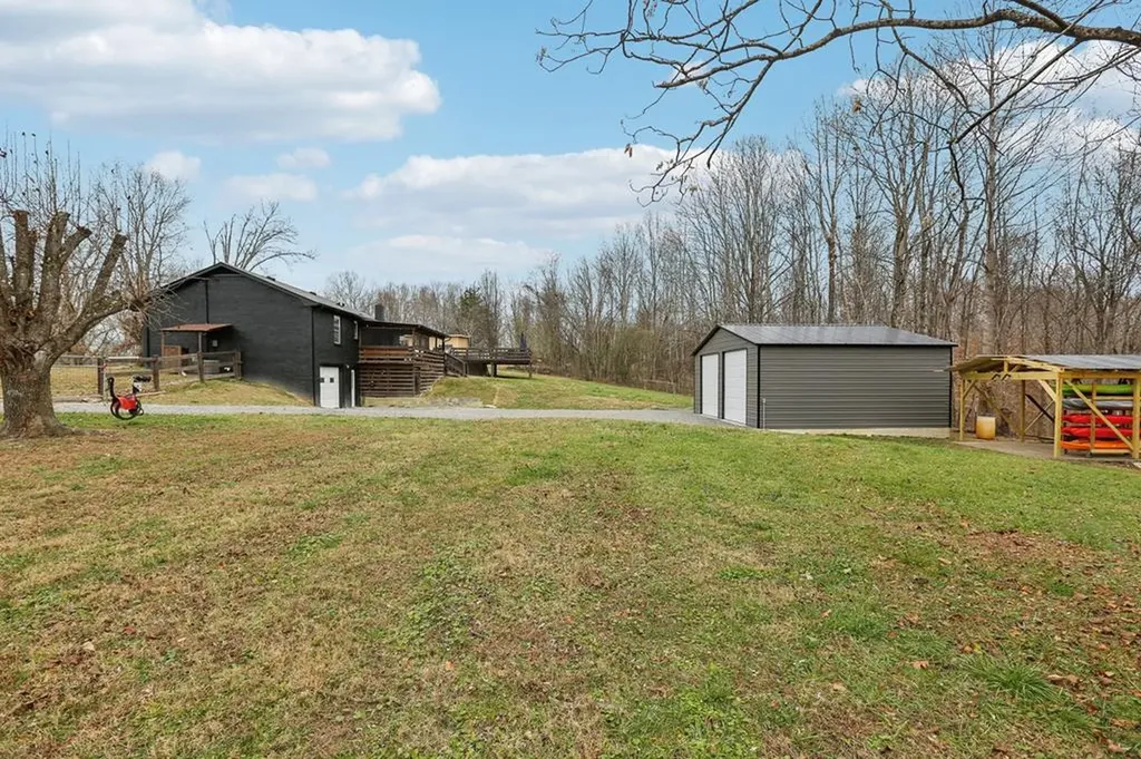 1776 Poss Road Smithville TN 37166