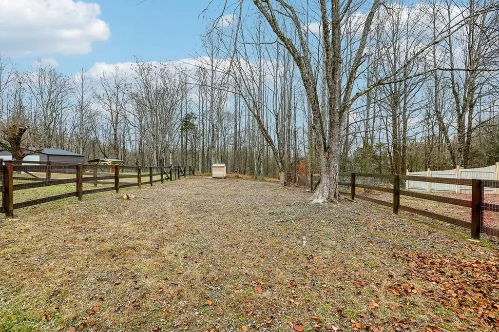 1776 Poss Road Smithville TN 37166