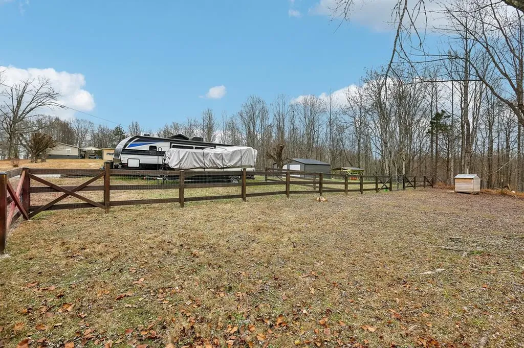 1776 Poss Road Smithville TN 37166