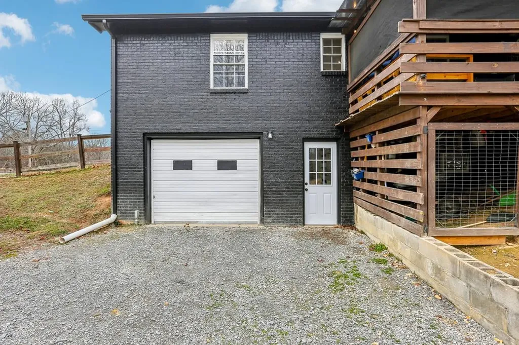 1776 Poss Road Smithville TN 37166