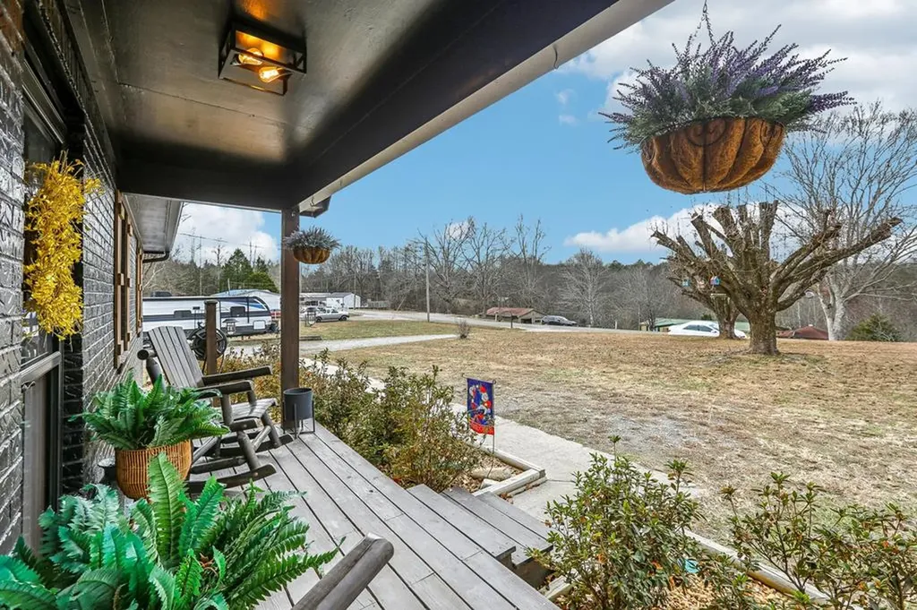 1776 Poss Road Smithville TN 37166