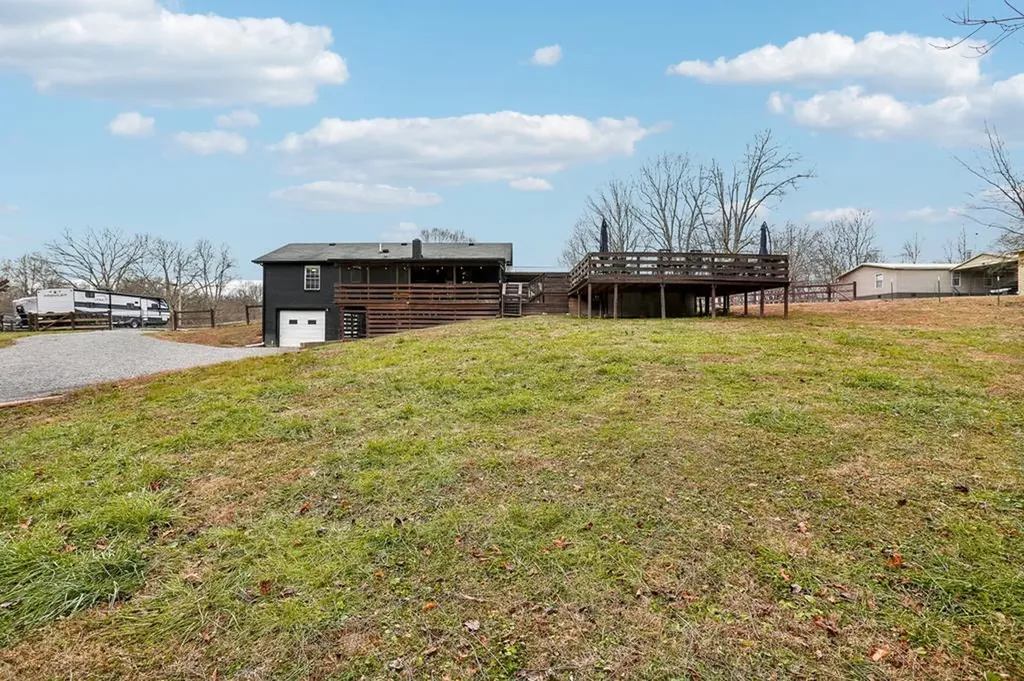 1776 Poss Road Smithville TN 37166