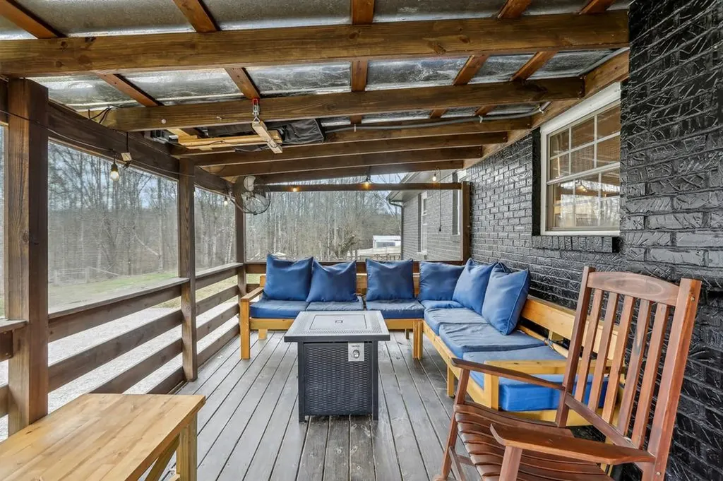 1776 Poss Road Smithville TN 37166