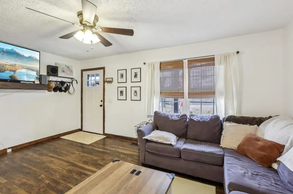 1776 Poss Road Smithville TN 37166