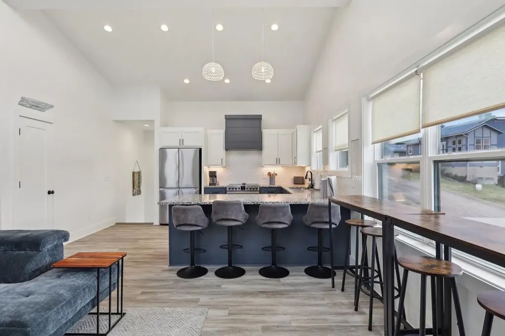 306 Hope Cove Smithville TN 37166