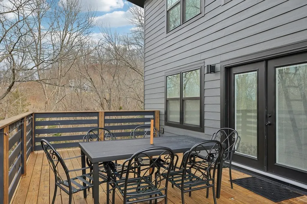 306 Hope Cove Smithville TN 37166