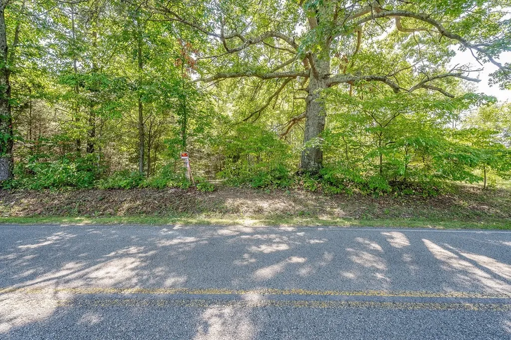 9.22ac Cherry Creek/ Isaac Huddleston Cookeville TN 38506