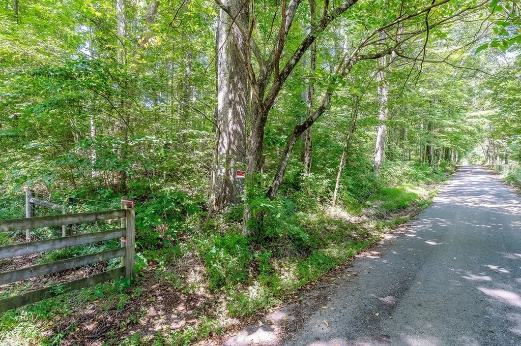 9.22ac Cherry Creek/ Isaac Huddleston Cookeville TN 38506