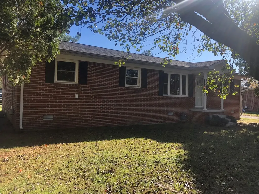 359 Adcock Cemetery Road Smithville TN 37166